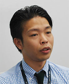 ワイモバイル 市岡氏